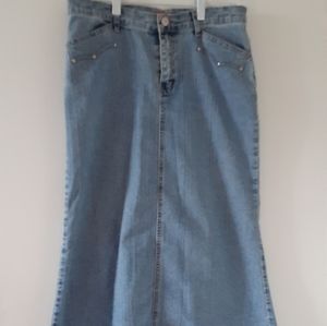 Denim maxi skirt